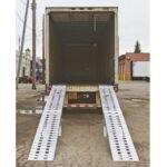 Aluminum Modular Dry Van Truck Trailer Ramp System w/2-Piece Support Stands - 5,000 lb. per Axle - Image 4