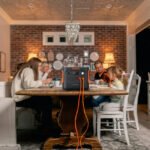 Jackery Explorer 2000 V2 Solar Generator + SolarSaga 500 X - Image 6