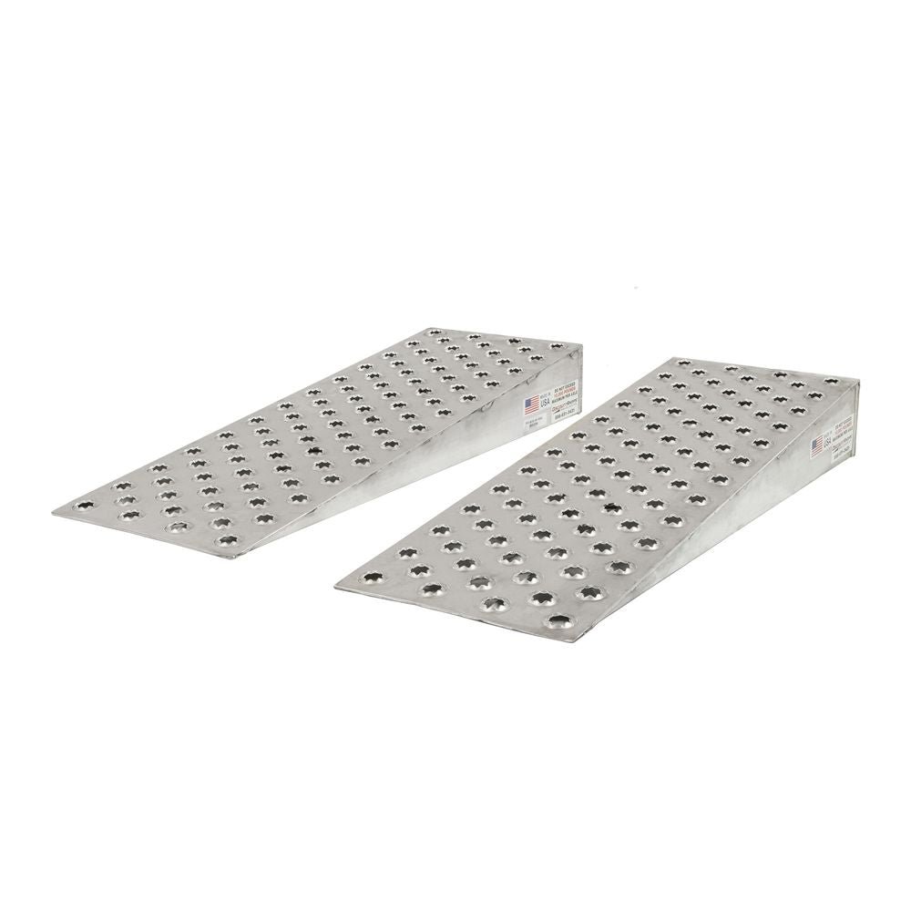 10-16-036-WEDGE 16" W Aluminum Shipping Container Wedge Ramps - 10,000 lb. Cap - Image 1