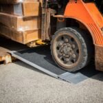 Grit-Coat Aluminum Shipping Container Ramps - 12,000 lb. Cap - Image 5