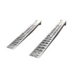 11-1/2' L x 15" W Heavy-Duty Aluminum Low-Profile Semi-Truck Service Ramps - 15,000 lb. per Axle - Image 2