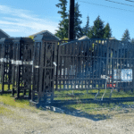 20ft Wrought Steel Garden Driveway Gate with Post - Image 15