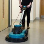 Truvox Orbis UHS 1500 Folding Handle Burnisher - Image 3