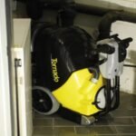 Tornado BD 14/4 Compact Scrubber – 99414, 180 RPM, 3.5/4 Gal, 13,342 sq ft/hr - Image 4