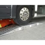 Portable Aluminum Bus Service Stands - Image 3