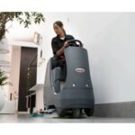 NaceCare CRL 2128/100T K-916888-C2B Ride-On Scrubber – 28", 2×NX1K, 4 Hr - Image 7
