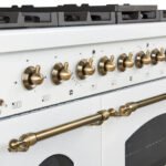 FORNO Antico 48" 5.5 cu. ft. Gas Range with 8 Sealed Burners and Griddle in White with Antique Brass Accents, FFSGS6219-48WHT - Image 2
