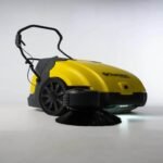 Tornado Torrent 28 Battery Walk-Behind Sweeper – 10-Gal, 4-Hr Runtime - Image 5