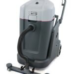 Nilfisk Advance Wet Dry Vacuum w/ Front Mount Squeegee VL500-75