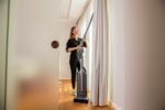 Karcher Battery Powered Upright Vacuum Cleaner Cv 30/2 Bp Adv - Image 10