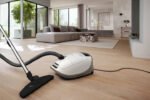 Miele Guard M1 Parquet XL Canister Vacuum Cleaner - Image 2