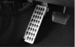 2/4-Door Adjustable Left Foot Rest Pedal Brake Pedal Clutch Jeep Wrangler JK - Image 6