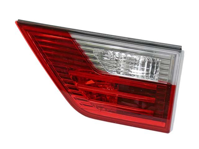 BMW-Taillight-for-Hatch-2007-2010-153946 BMW Taillight for Hatch | 2007-2010 - Image 1
