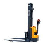 EKKO EB12E-138 Full Powered Straddle Stacker 2640 lb Cap., 138" Height - Image 3