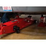 AFF 3220 20-Ton Manual Hydraulic Long Chassis Jack - Image 11