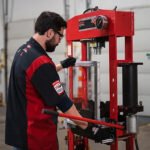 AFF 852ASD 30-Ton Super-Duty Air Hydraulic Shop Press - Image 8