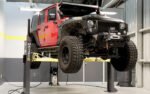 MaxJax M7K Portable Two Post Lift Deluxe Package - Image 27