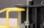 MaxJax M7K Portable Two Post Lift Supreme Package - Image 25