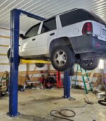 Challenger Lifts VLE10 Versymmetric Two Post Vehicle Lift - Image 16