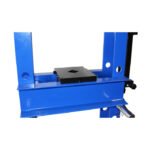 K Tool KTIHD63630 30-Ton Manual Hydraulic Shop Press - Image 3